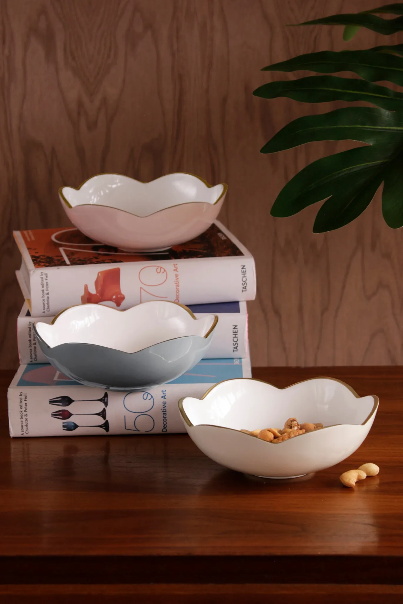 ENCANTO Amelia Mini Round Bowl Cream and White