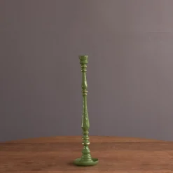 ENCANTO Crosby Medium Candlestick Holder (Leaf Green)