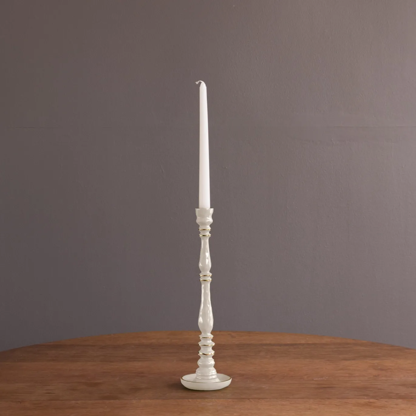ENCANTO Crosby Small Candlestick Holder (Cream)