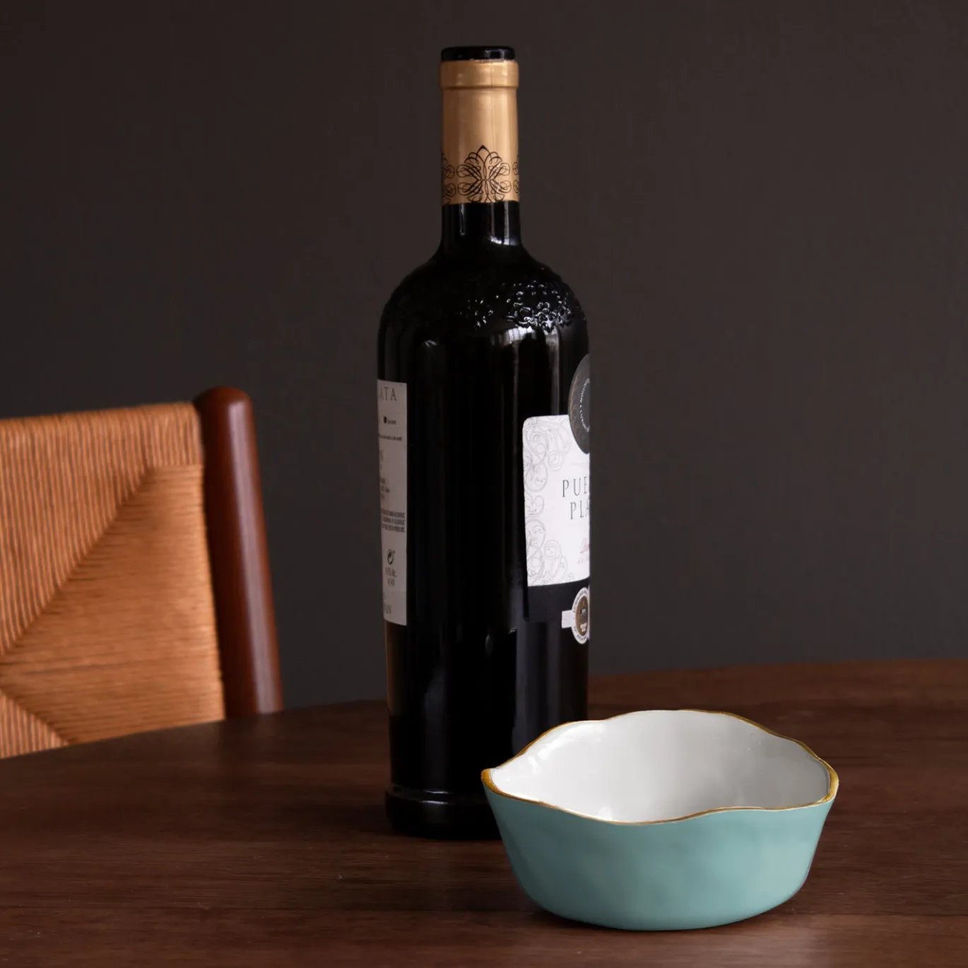 ENCANTO Soho Wine Coaster (Turquoise and White)