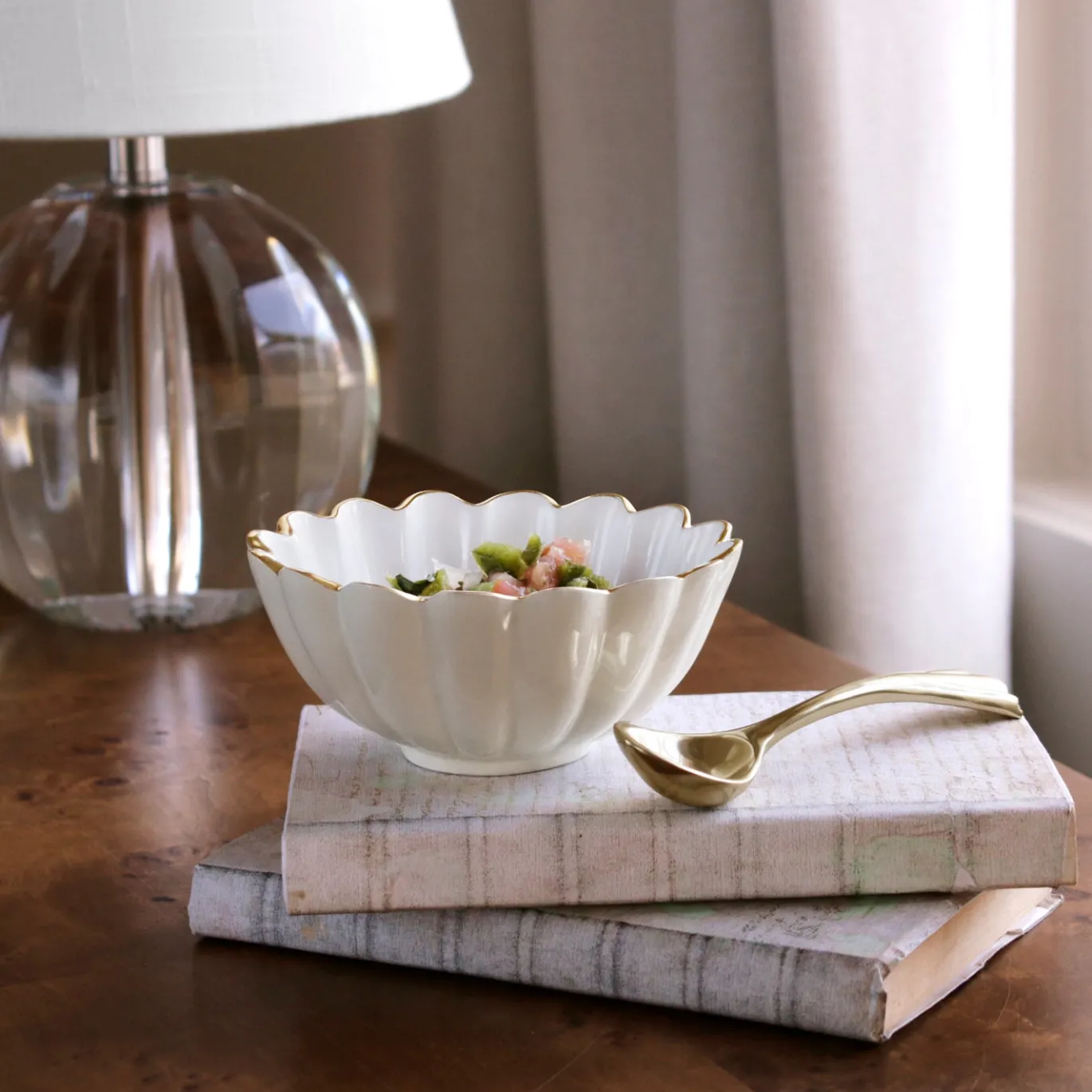 ENCANTO Vienna Mini Bowl with Spoon Cream and White