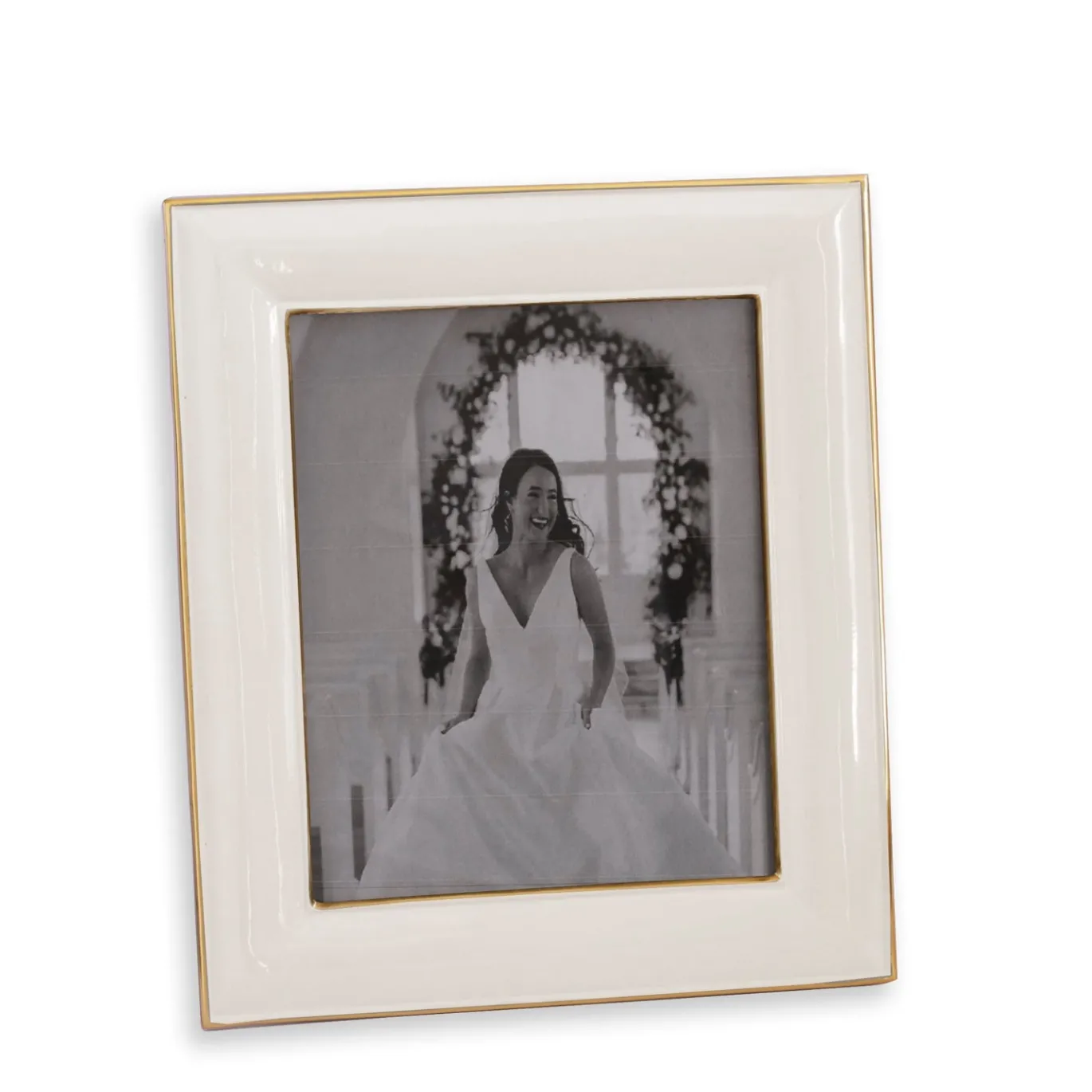FRAME Encanto Charlotte 8 x 10 Cream