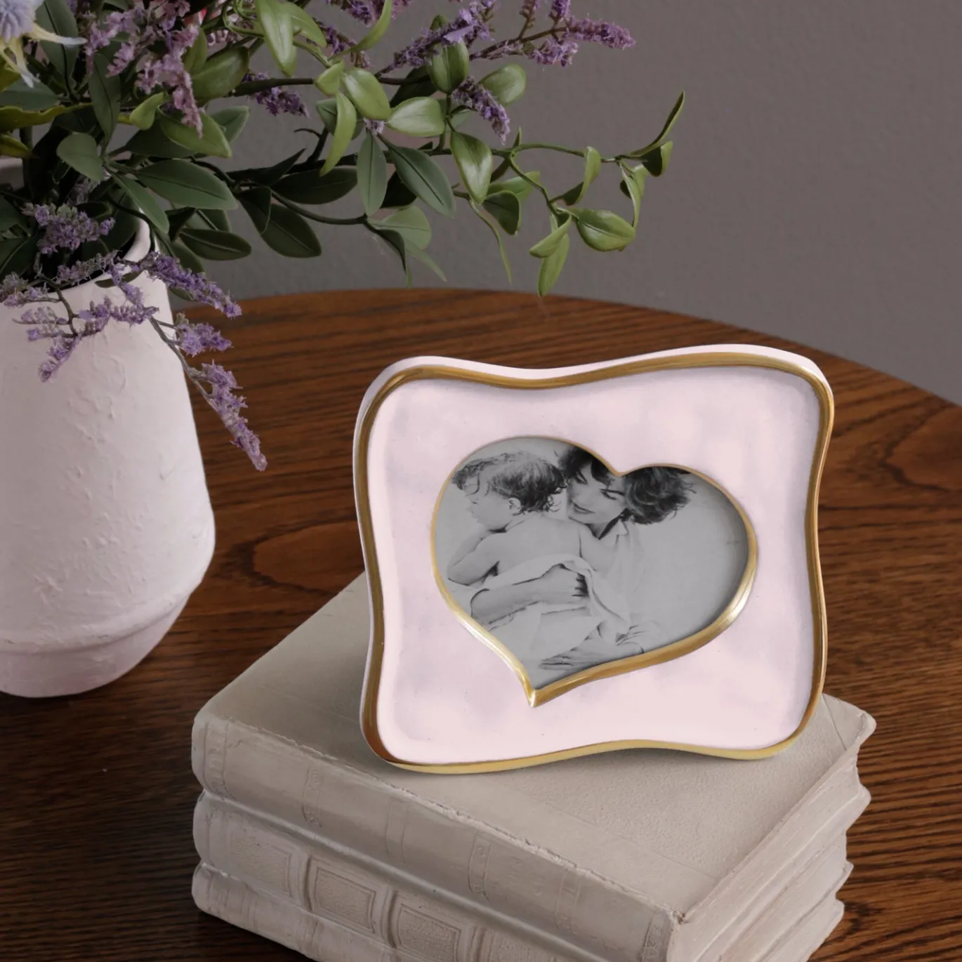 FRAME Encanto Curved Heart 5 x 5 (Camellia)