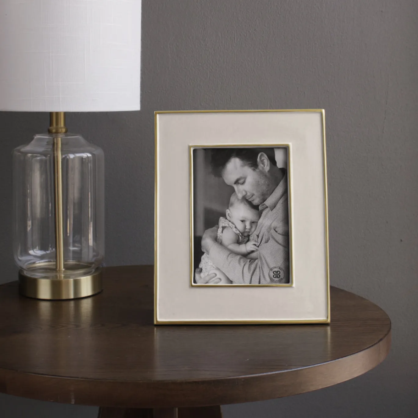 FRAME Encanto Jason 5 x 7 (Cream)