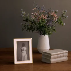 FRAME Encanto Jason 4 x 6 (Camellia)