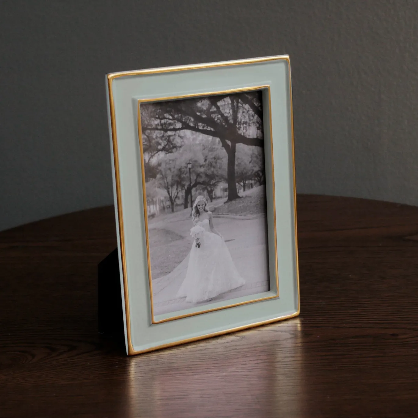 FRAME Encanto Jason 4 x 6 (Slate)
