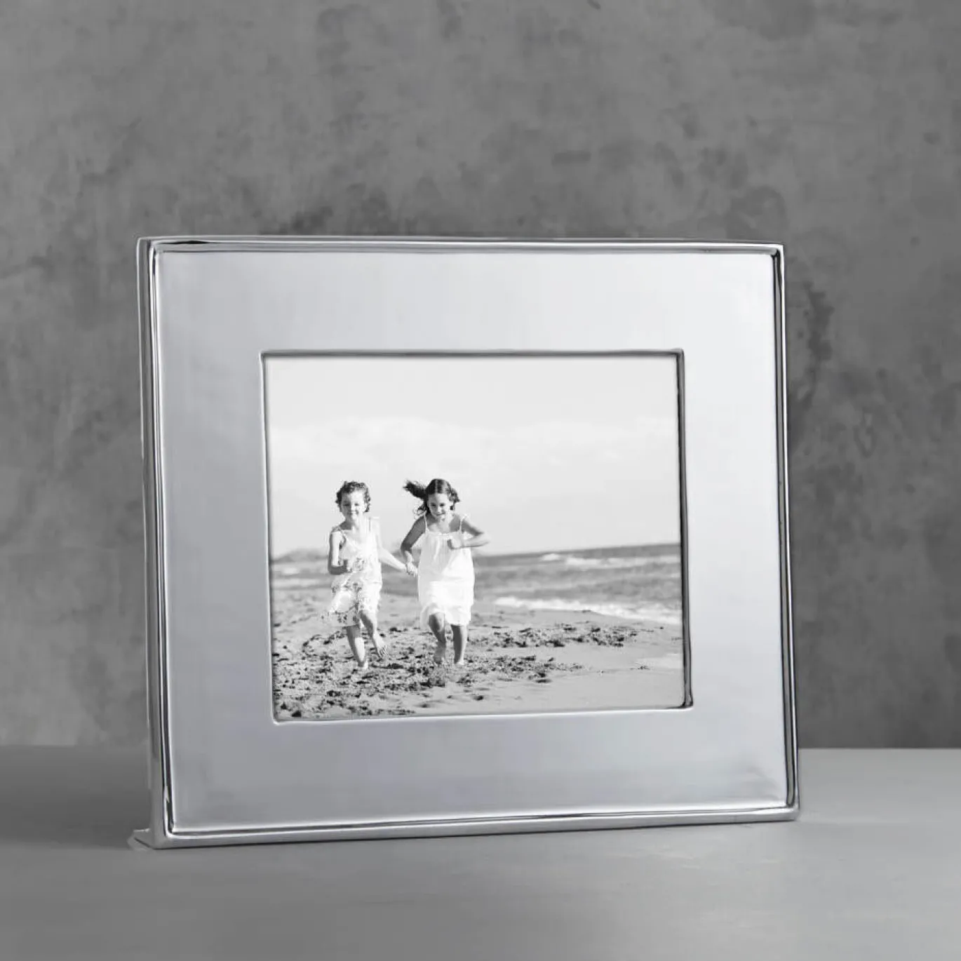 FRAME Jason 8 x 10 Horizontal Frame