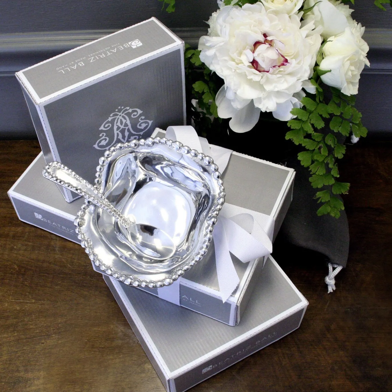 GIFTABLES Organic Pearl Petit Bowl with Spoon