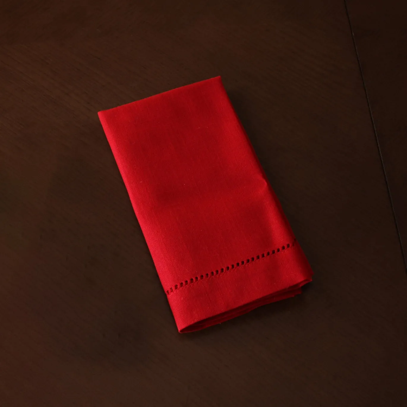LINEN Classics Napkins Set of 4 (Red)