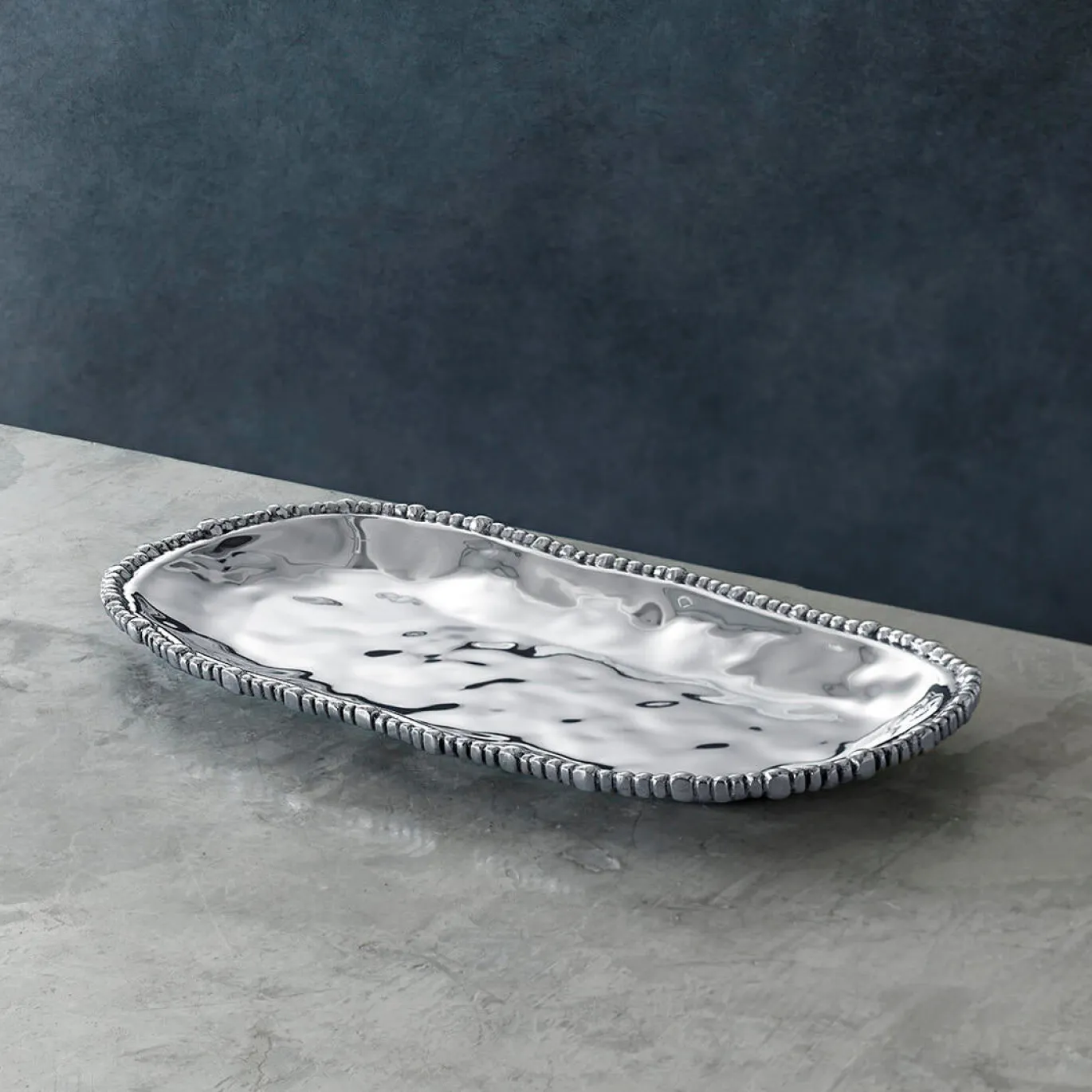 ORGANIC PEARL Nova Small Oval Platter
