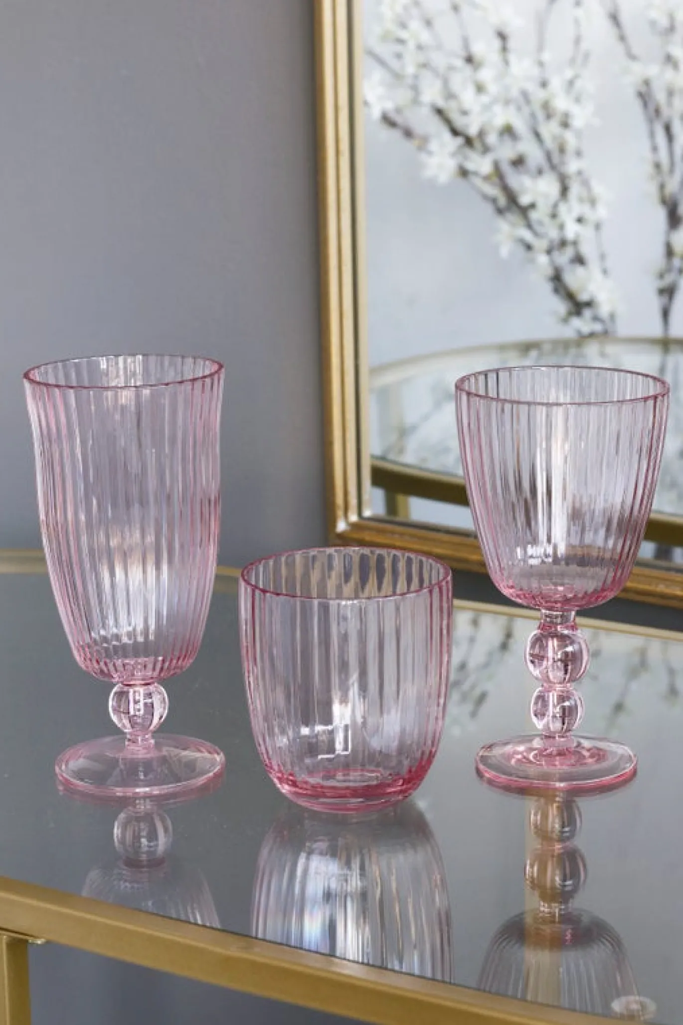 VIDA Acrylic All Purpose Set of 4 (Pink)