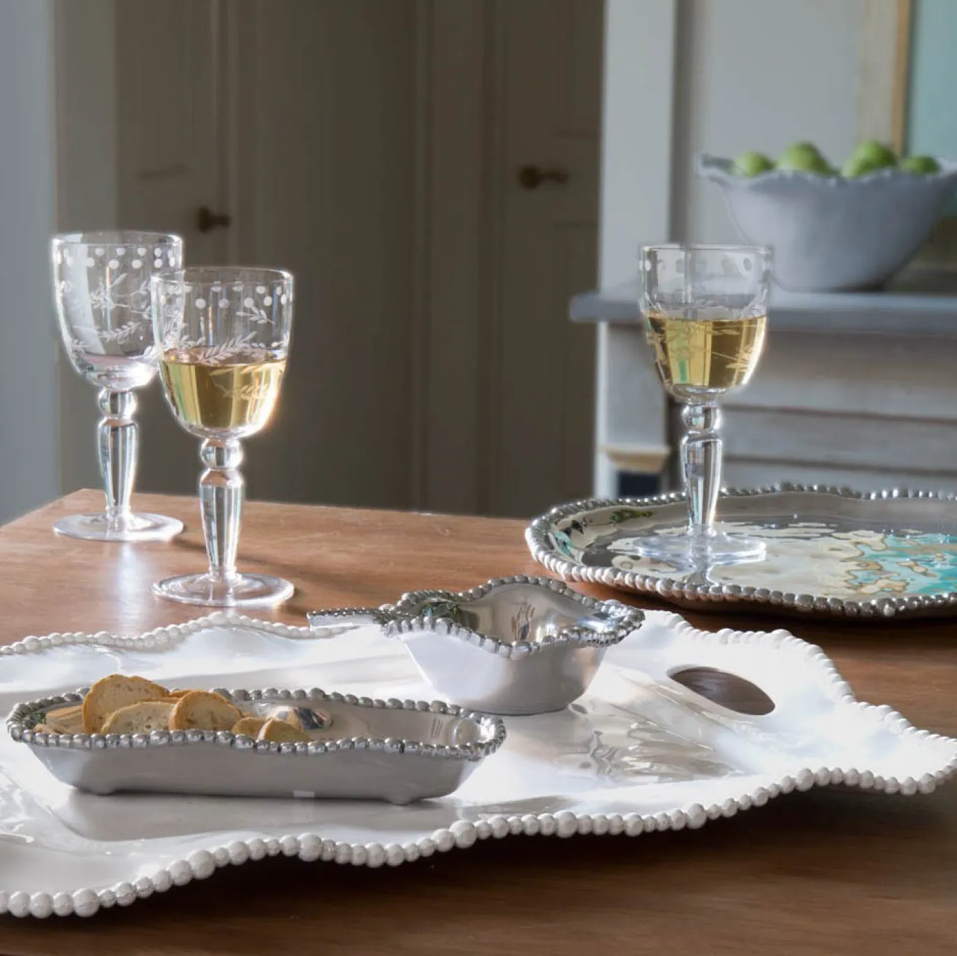VIDA Alegria Rectangular Tray with Handles White