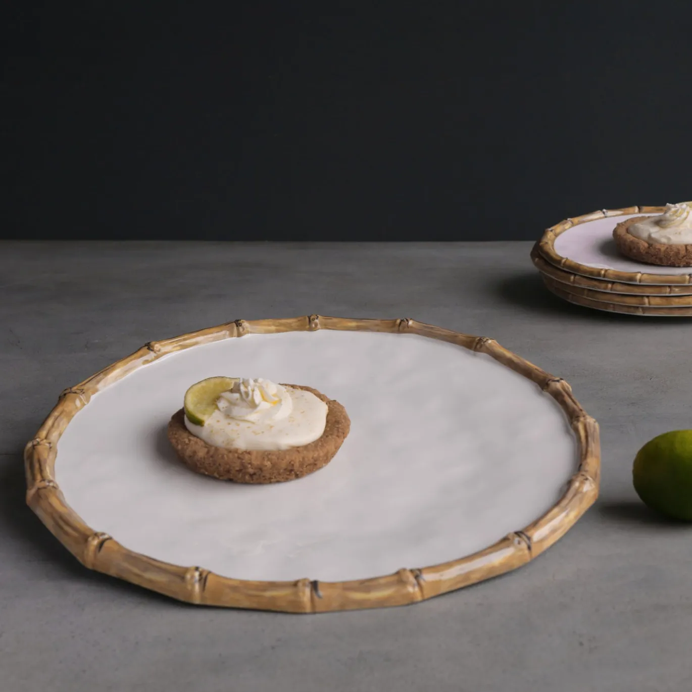 VIDA Bamboo Baguette Platter (White and Natural)