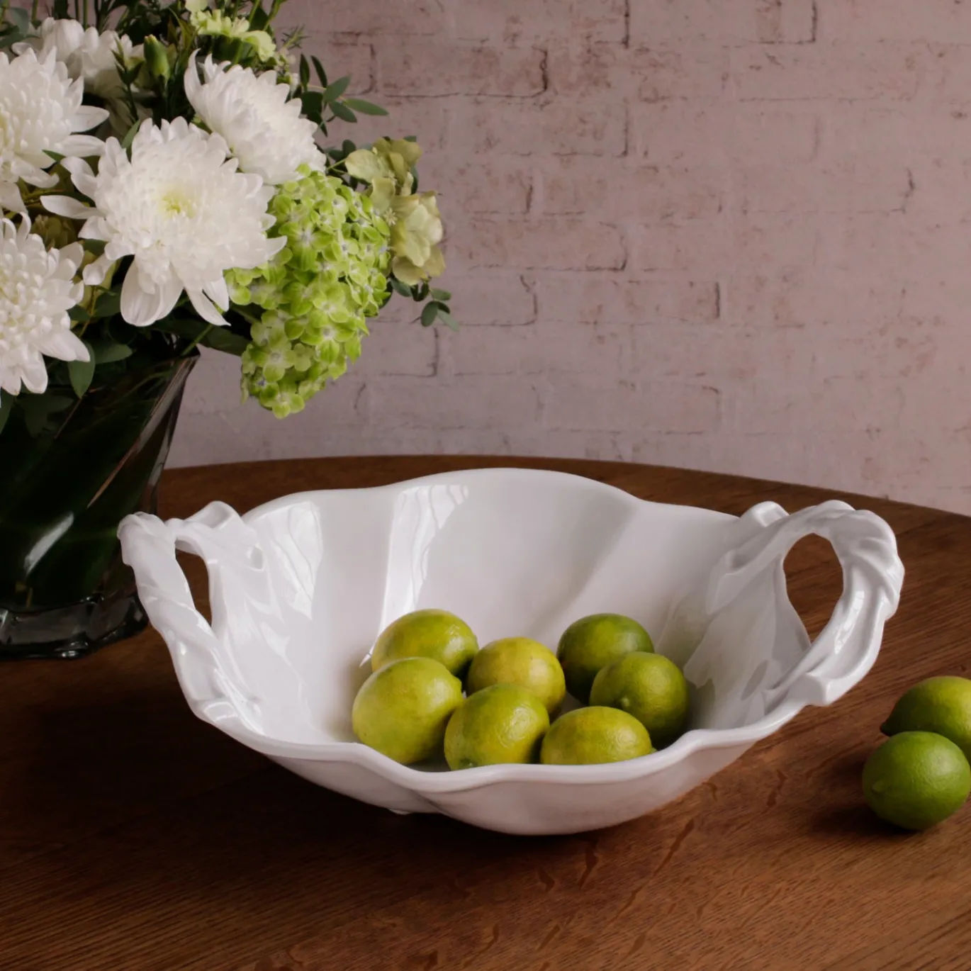 VIDA Sasha Round Large Bowl with Handles White