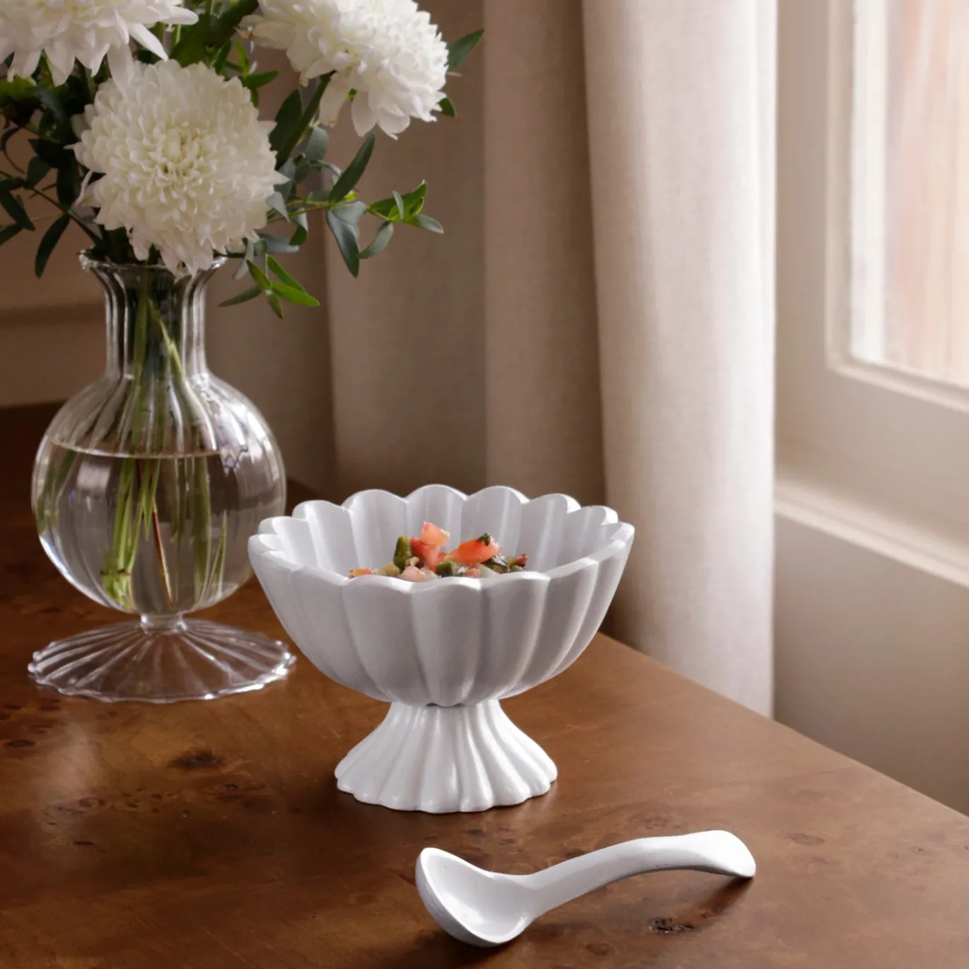 VIDA Vienna Mini Pedestal with Spoon White